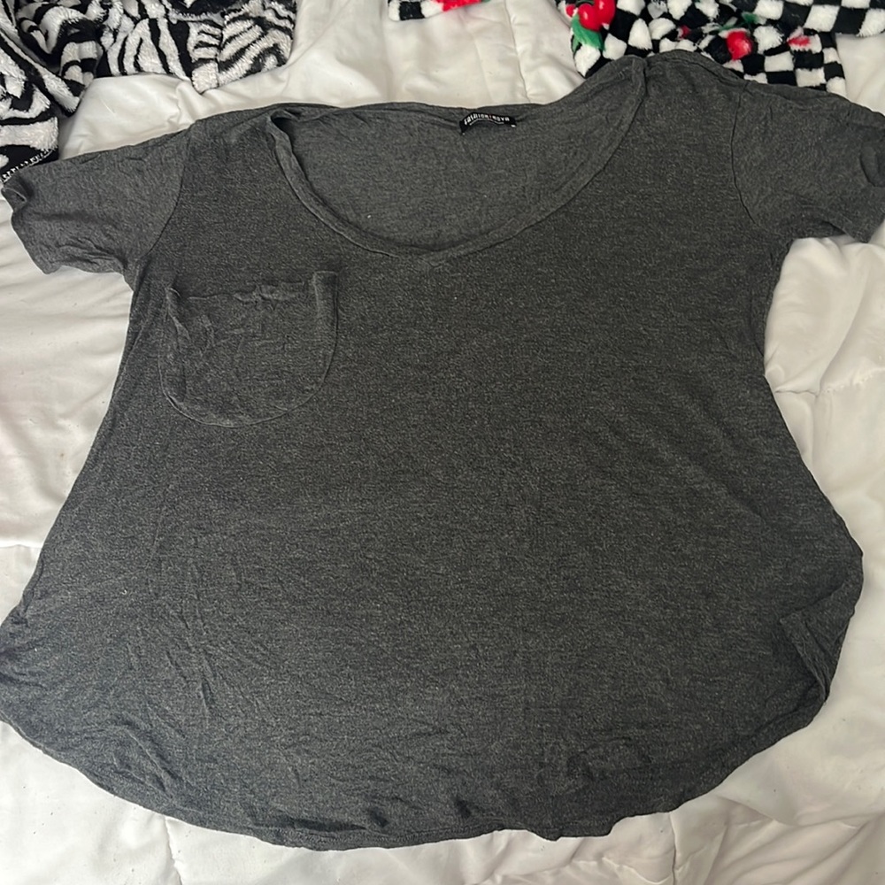 Fashion nova t shirt